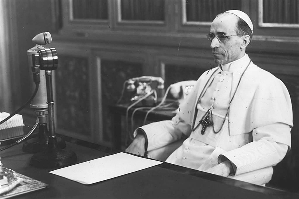 Pius XII. und die Demokratie als Garantie für die Menschlichkeit. Leitartikel von Andrea Riccardi in AVVENIRE